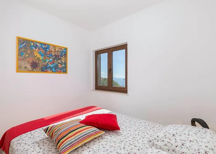 E&T Apartments With A Beautiful Pool