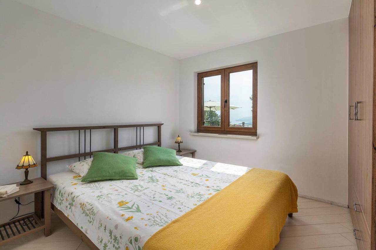 Apartmán E&t With A Beautiful Pool *